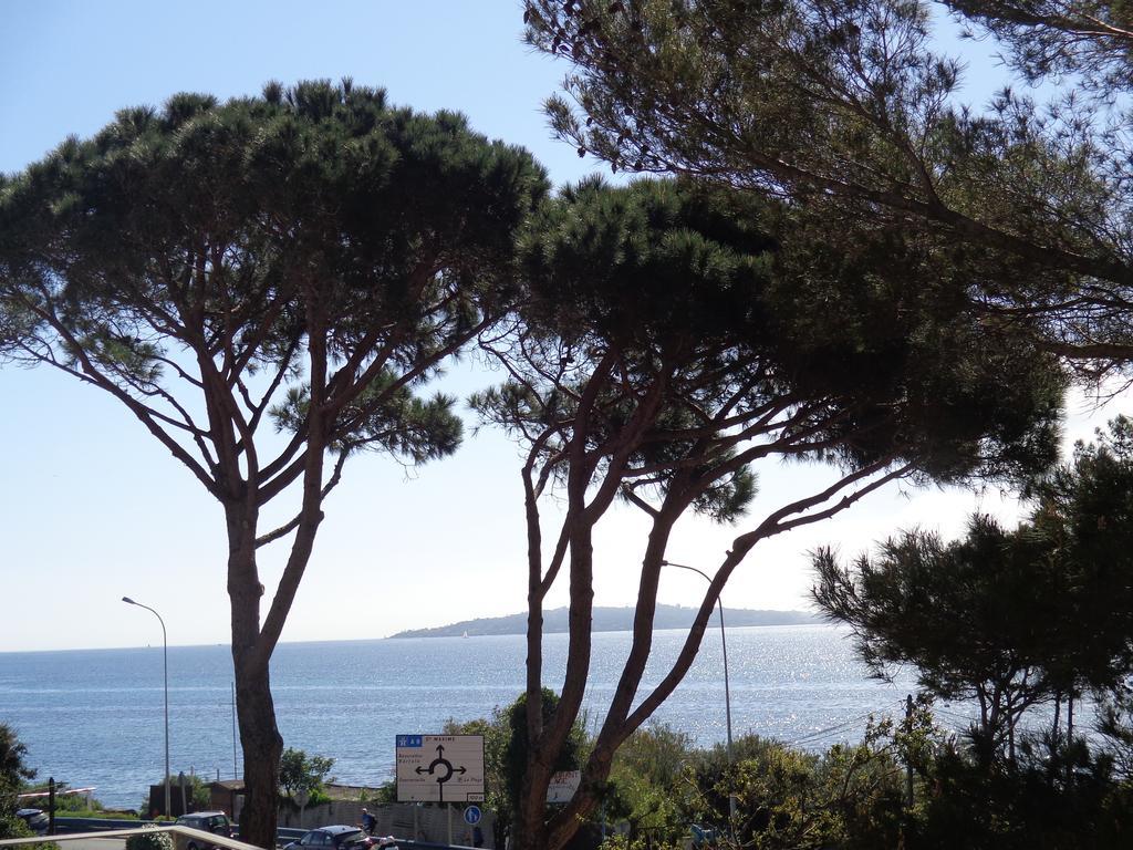 Appartement Villa Angelina Grimaud Exteriér fotografie