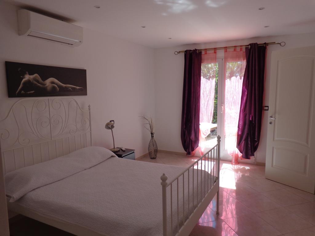 Appartement Villa Angelina Grimaud Exteriér fotografie