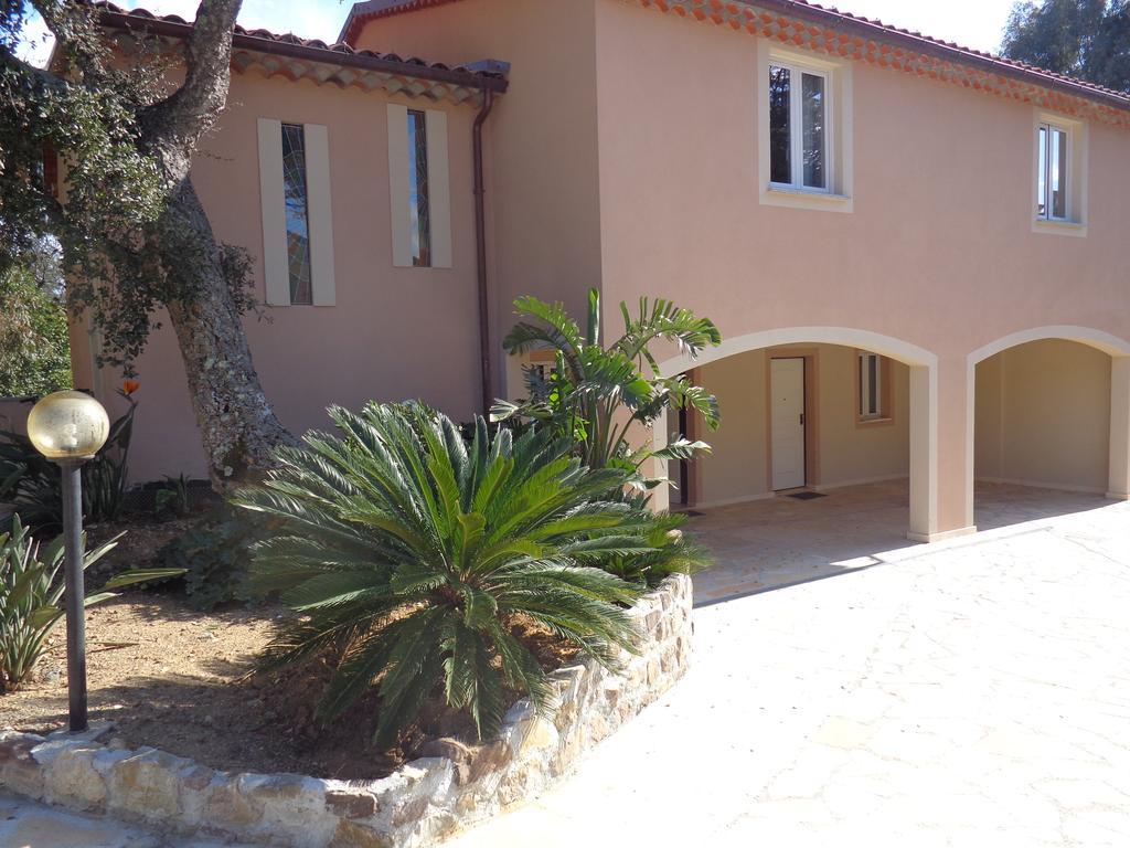 Appartement Villa Angelina Grimaud Exteriér fotografie