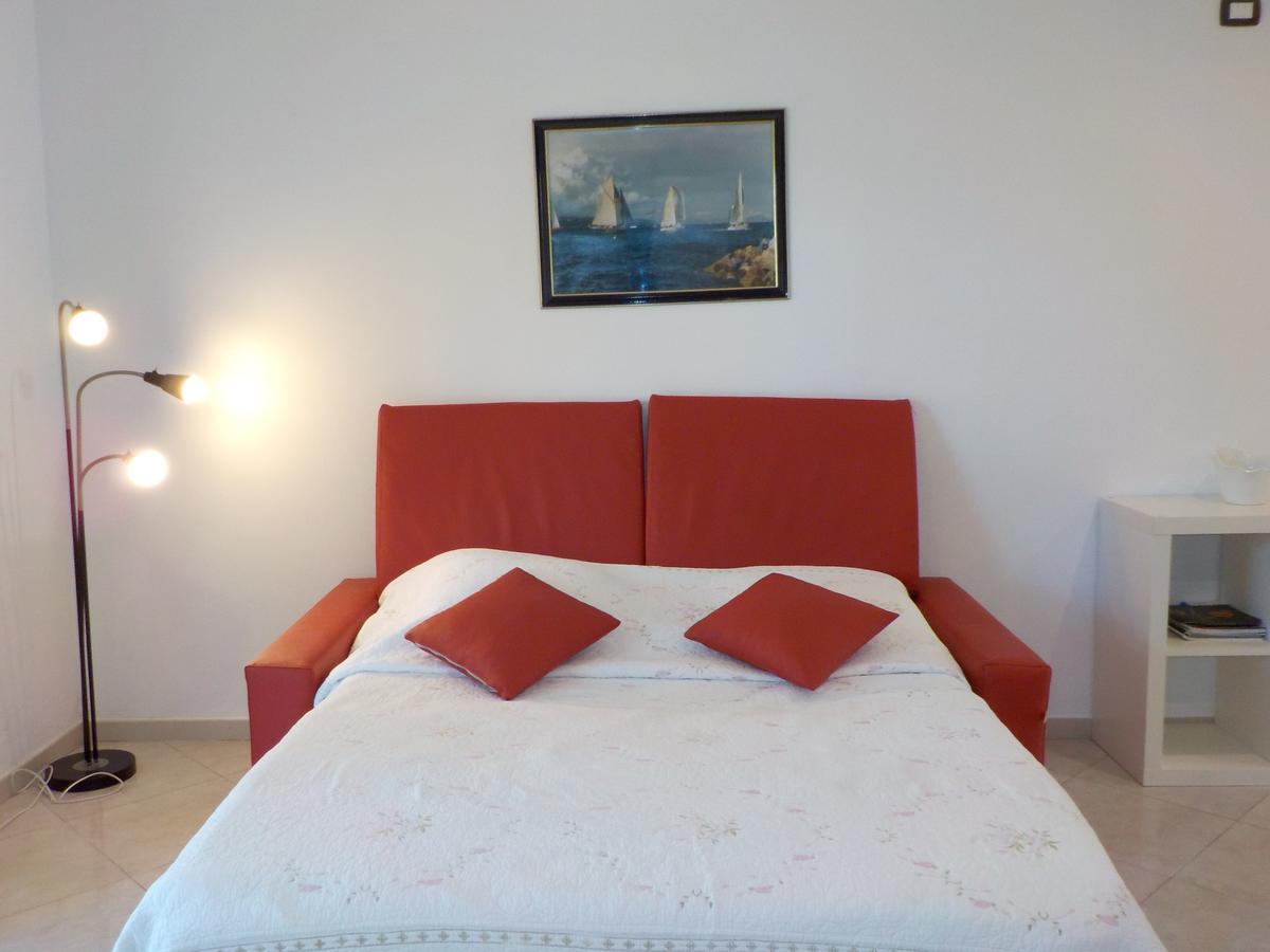 Appartement Villa Angelina Grimaud Exteriér fotografie