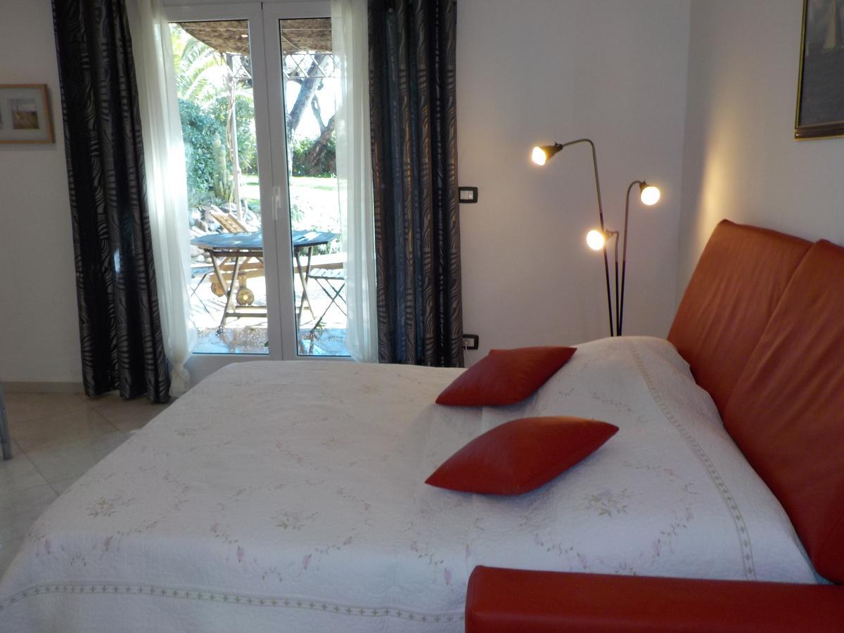 Appartement Villa Angelina Grimaud Exteriér fotografie